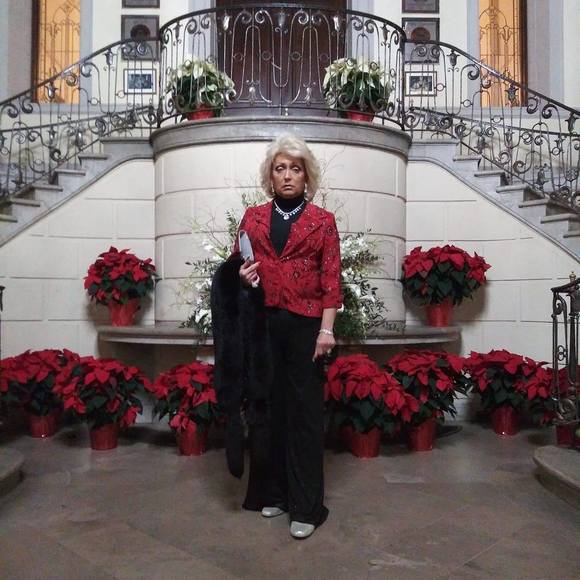 Meet your Posher, Jacqueline - Picture 1 of 1